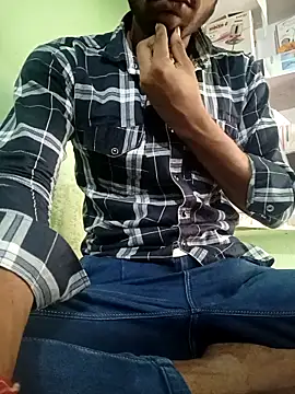 uniquesexyboy5689 online show from October 21, 7:42 am