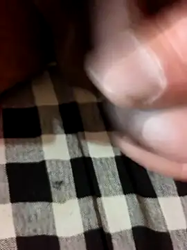 Snapshot of MH_12_11 chatting on December 16, 10:31 am MH 12 11 online show from December 16, 10:31 am