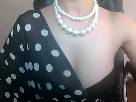 akankshapuri online show from October 1, 6:08 am