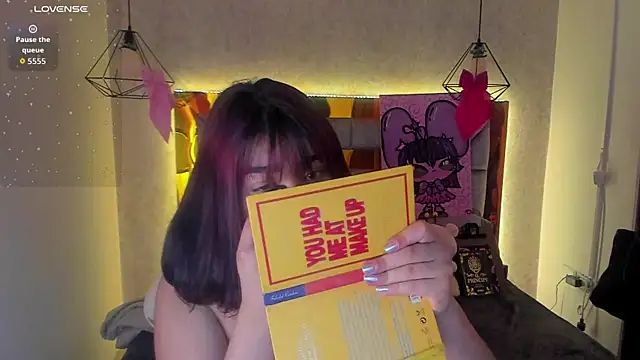 sophiievv online show from November 25, 4:29 pm