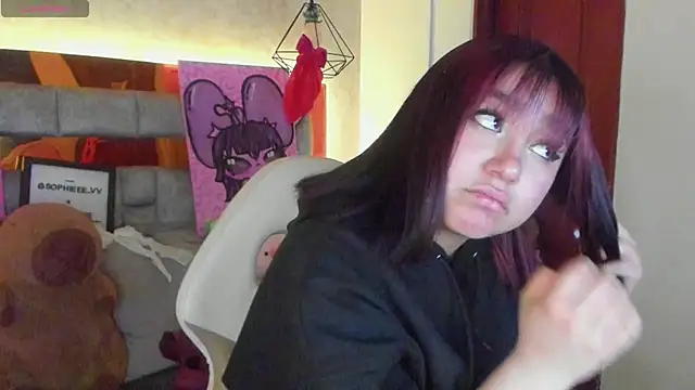 sophiievv online show from November 28, 7:16 pm