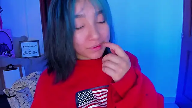 sophiievv online show from February 16, 6:48 pm