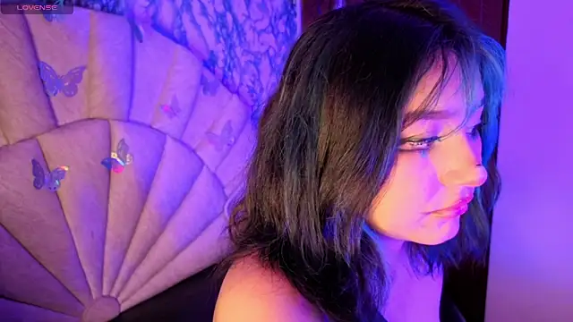 sophiievv online show from May 5, 5:54 pm