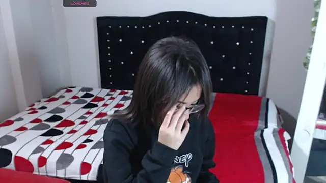 Coraline Playful online show from October 15, 8:20 pm