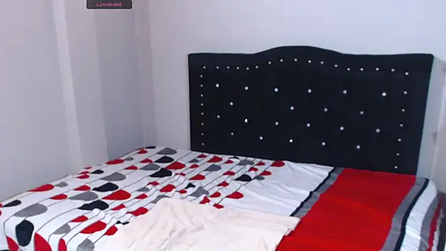 Coraline Playful online show from October 23, 7:12 pm