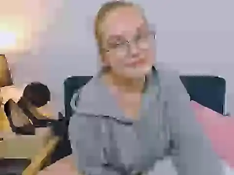 AliceCrazy69 online show from November 17, 3:18 pm