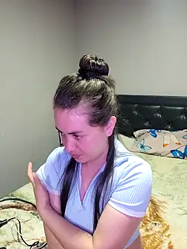 CathyMoss online show from March 10, 2:55 pm