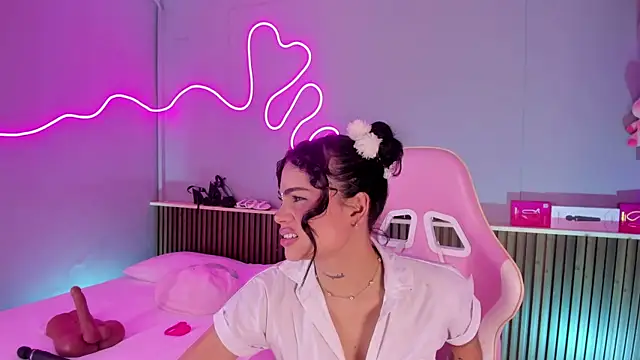 SammyRose  online show from May 19, 8:59 pm