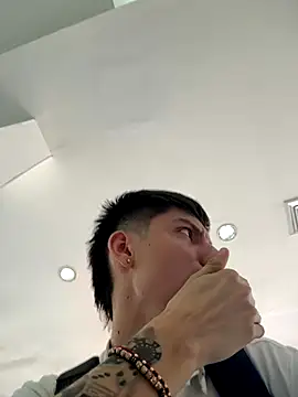 Snapshot of Luck__090 chatting on September 24, 4:10 pm Luck  090 online show from September 24, 4:10 pm