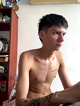 Snapshot of Luck__090 chatting on September 25, 5:05 pm Luck  090 online show from September 25, 5:05 pm