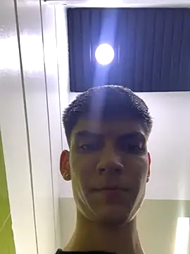 Snapshot of Luck__090 chatting on October 5, 2:54 am Luck  090 online show from October 5, 2:54 am