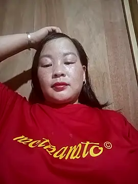 Snapshot of ningchun20 chatting on February 14, 1:19 pm ningchun20 online show from February 14, 1:19 pm