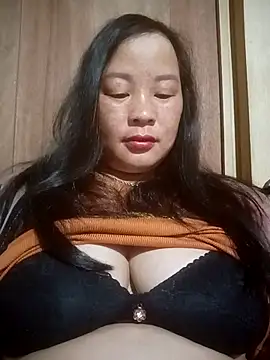 Snapshot of ningchun20 chatting on February 27, 11:05 pm ningchun20 online show from February 27, 11:05 pm