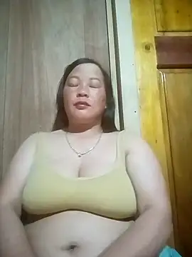 Snapshot of ningchun20 chatting on April 5, 5:54 pm ningchun20 online show from April 5, 5:54 pm