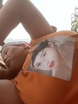 Snapshot of ningchun20 chatting on April 6, 5:52 am ningchun20 online show from April 6, 5:52 am