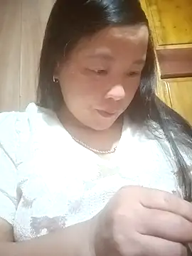 Snapshot of ningchun20 chatting on April 7, 11:10 am ningchun20 online show from April 7, 11:10 am