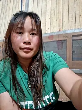 ALIENHR38 online show from May 22, 2:22 pm