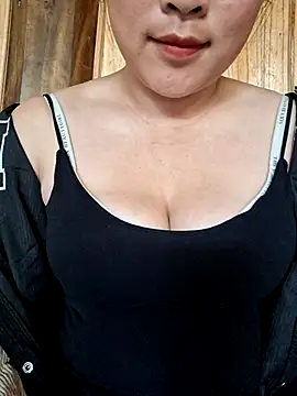 ALIENHR38 online show from May 27, 2:52 am