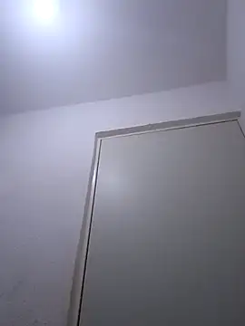 Snapshot of mamasitapetite chatting on February 3, 1:15 am mamasitapetite online show from February 3, 1:15 am