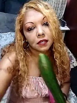 hemilynthomas2467 online show from December 21, 7:15 am