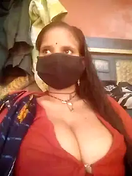 Snapshot of Sona_42i chatting on September 19, 8:38 am Sona 42i online show from September 19, 8:38 am