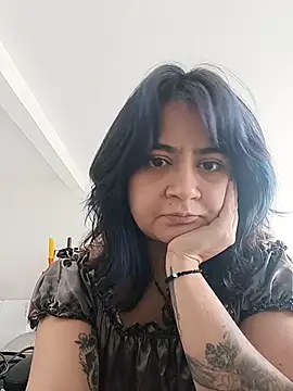 LylaVixxen online show from March 7, 6:27 pm