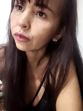 zaira spice online show from May 22, 11:10 pm