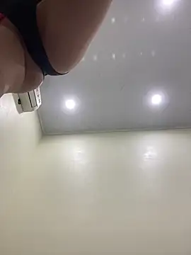 Lyly suri07 online show from October 14, 7:47 pm