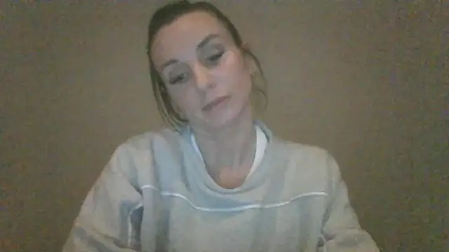 Justnani001 online show from February 18, 9:11 pm