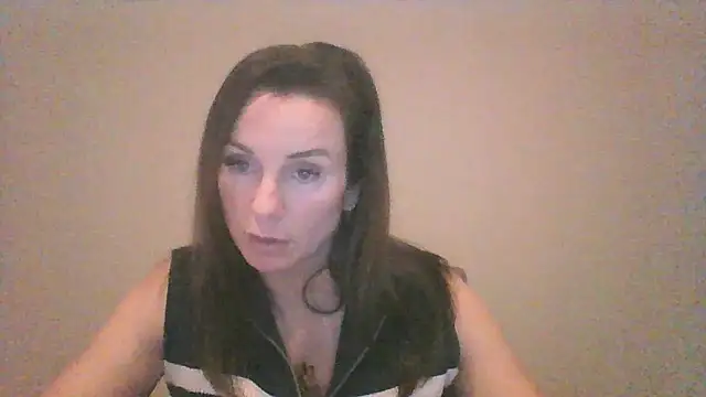 Justnani001 online show from March 1, 10:45 pm