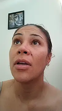 KittyHoleshot87 online show from October 30, 4:30 pm