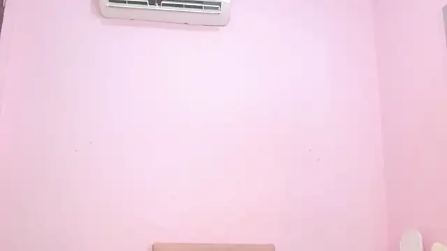 kiity horny  online show from October 18, 12:28 pm