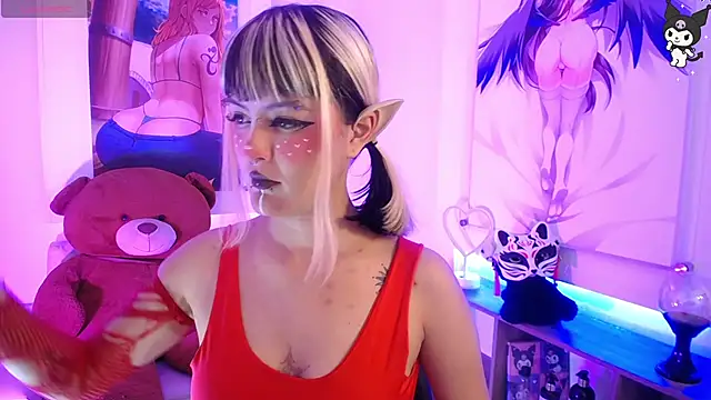 Snapshot of lil_candy77 chatting on November 13, 12:15 pm lil candy77 online show from November 13, 12:15 pm