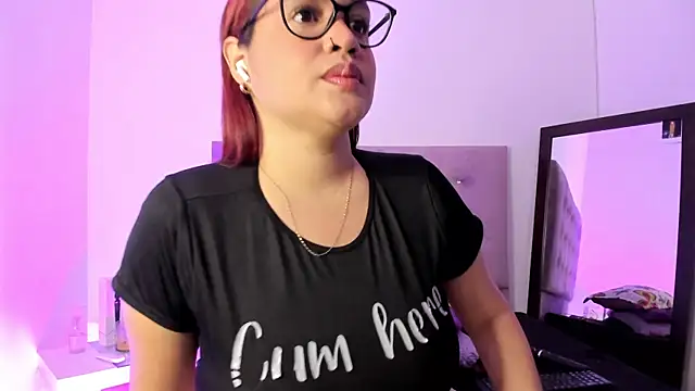 BonnySpencer online show from December 3, 9:46 pm