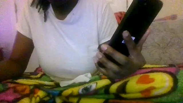 prettymaa online show from October 29, 5:53 am