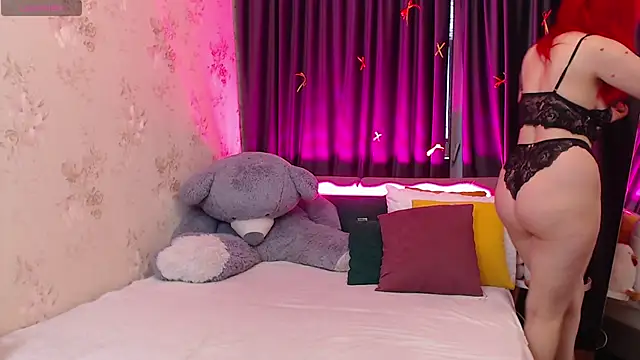 Snapshot of Nina_Blum_ chatting on January 12, 7:02 am Nina Blum online show from January 12, 7:02 am