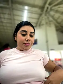 Sophie Dreamss online show from September 18, 9:28 pm