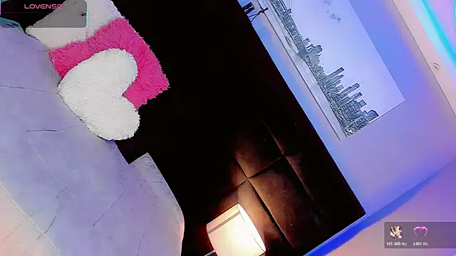 Snapshot of Nauthy_girl chatting on January 12, 12:43 pm Nauthy girl online show from January 12, 12:43 pm