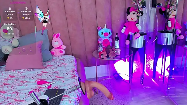 LizzyOlsen online show from October 14, 8:31 pm