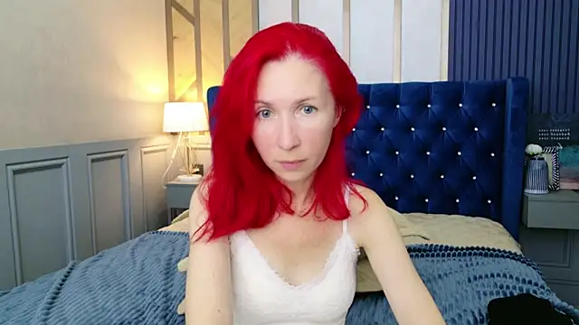 Sofia Lix online show from October 16, 4:30 pm