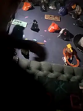 hairy mannn online show from November 13, 12:48 pm