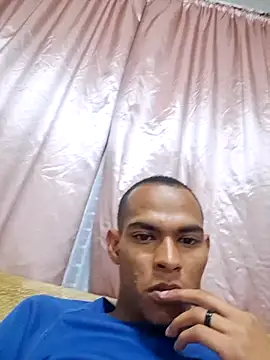 LuciousLyon online show from March 4, 6:36 pm