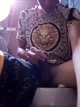 aispuro8505 online show from October 28, 9:50 pm