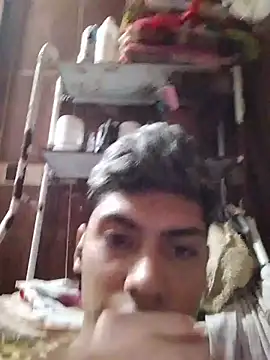 aispuro8505 online show from February 17, 9:21 pm