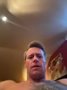 DILFiGuess11 online show from February 16, 9:22 pm