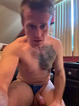 DILFiGuess11 online show from March 14, 6:35 pm