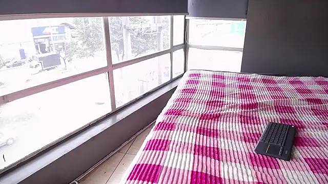 Snapshot of Aaron_Fordd chatting on January 6, 3:38 pm Aaron Fordd online show from January 6, 3:38 pm