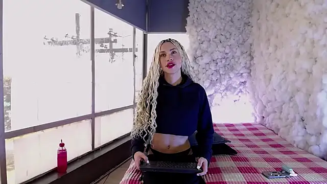 Snapshot of Aaron_Fordd chatting on February 9, 1:48 pm Aaron Fordd online show from February 9, 1:48 pm