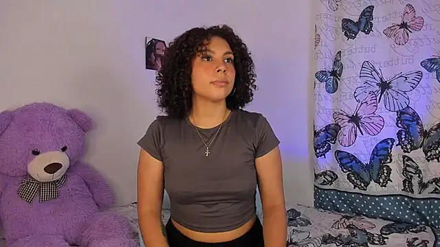 ViolettaMiller  online show from April 15, 10:10 pm