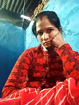 Jooli xx online show from February 1, 12:15 pm